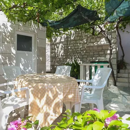 Stone House Penzo * Пучишча