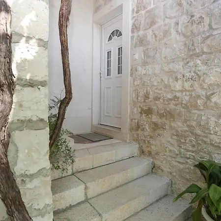 Апартаменты Stone House Penzo